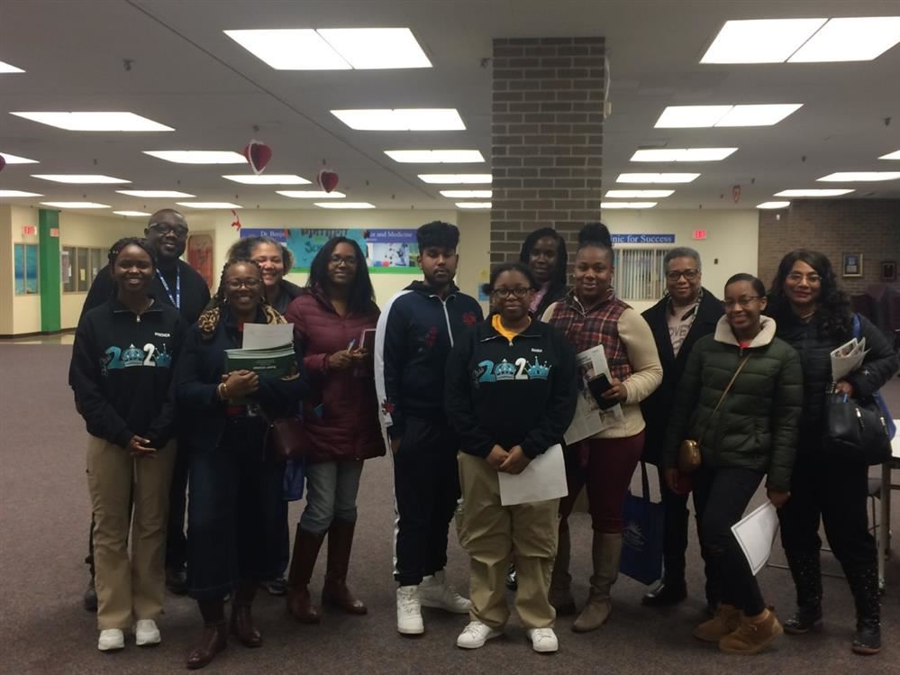 DPSCD Enrollment Office Parent Bus Tour